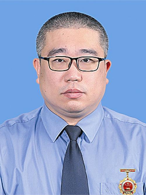 普兰店中医院院长杀人