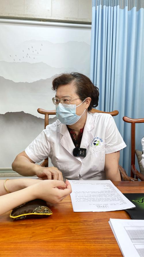 中医院徐春芳看病好吗