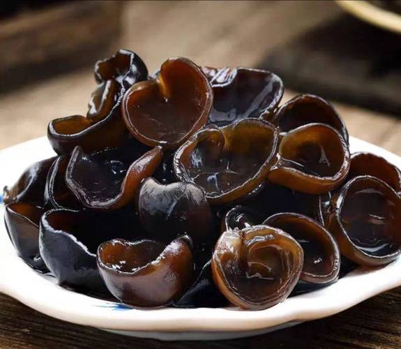 内分泌失调跟饮食有关吗