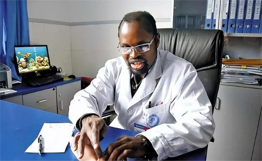 中医博士迪亚拉现在哪