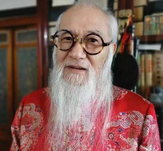 北京中医药大学董宜华