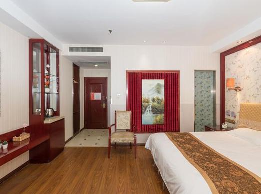 南京省中医院附近酒店