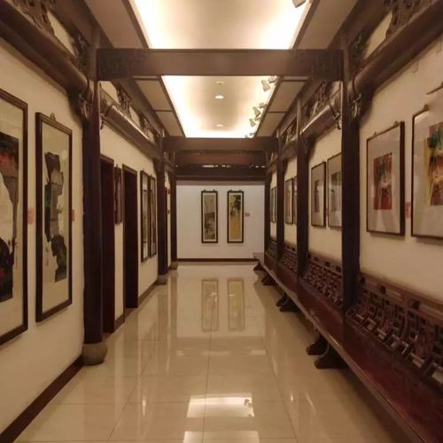 苏州石路雷允上老中医